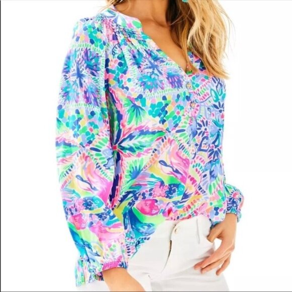 Lilly Pulitzer Size M 100% Silk  Elsa Top on Dancing On Deck Print - Picture 2 of 8